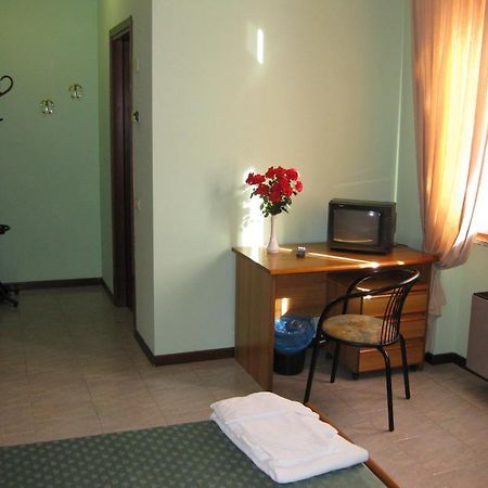 Casa Giuly Hotel Villa dʼAlmè Kültér fotó