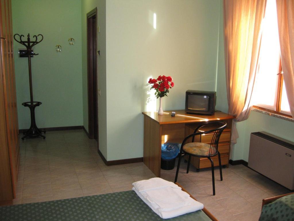Casa Giuly Hotel Villa dʼAlmè Kültér fotó
